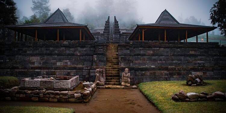 Candi Cetho: Ketika Sejarah Dipoles, Kebenaran Jadi Kabur