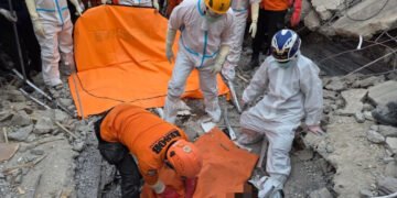 Tragedi Ponpes Al-Khoziny: 37 Santri Tewas, Pencarian Terus Dilakukan