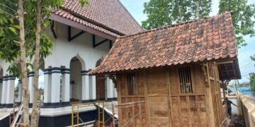 Atap Makam Ronggowarsito Diserbu Kelelawar: Baru Diperhatikan Setelah Menteri Datang?