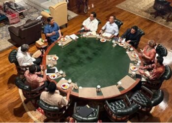 Prabowo–Ketua MPR Ngobrol di Hambalang: Isyarat Soliditas Kekuasaan?”