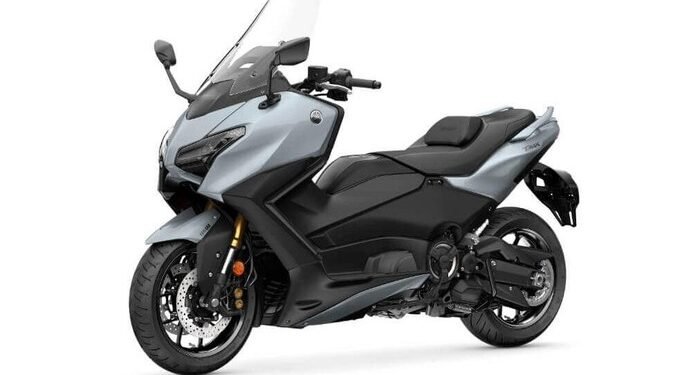 Yamaha TMax 560 2025: It’s a Lifestyle Statement!