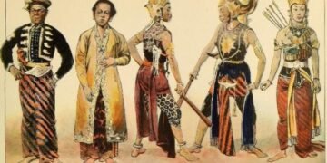 Relief yang Hidup: Ketika Kain Menjadi Bahasa Leluhur