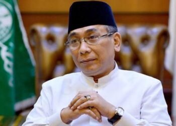 Drama Pemakzulan PBNU: Gus Yahya Klaim PWNU Minta Ia Tetap Bertahan