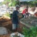 Mang Jai, Tukang Gali Kubur yang Mengabdikan Hidup Tanpa Upah