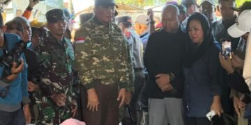 Menhan, Panglima TNI, dan Titiek Soeharto Cek Lokasi Banjir Pidie Jaya