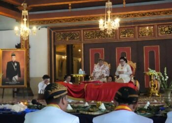 PB XIII Tutup Usia, Keraton Tak Lagi Sekadar Bangunan