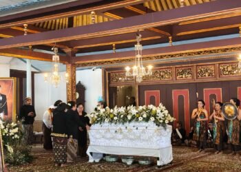 PB XIII Dimakamkan di Imogiri: Saat Raja Pulang ke Rumah Terakhirnya
