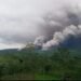 Semeru Kembali Bergolak: Abu Tebal dan Awan Panas Menjalar