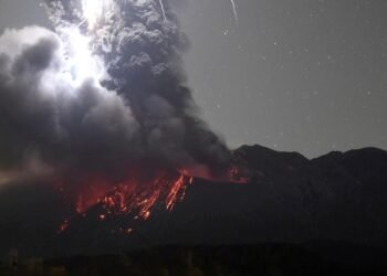 4.400 Meter Abu ke Langit: Seberapa Tenang Warga Bisa Tidur?