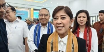 Menkomdigi Siap Rem Thrifting Online, Siapa Kena Sikat?