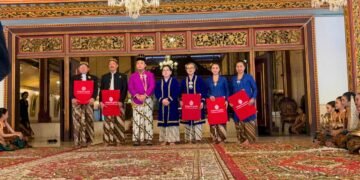 PB XIV Tetapkan Bebadan Baru: Karaton Bergerak Tanpa LDA