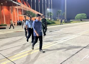 Gibran Terbang ke Sumatera, Tinjau Banjir dan Longsor Agam