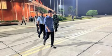 Gibran Terbang ke Sumatera, Tinjau Banjir dan Longsor Agam