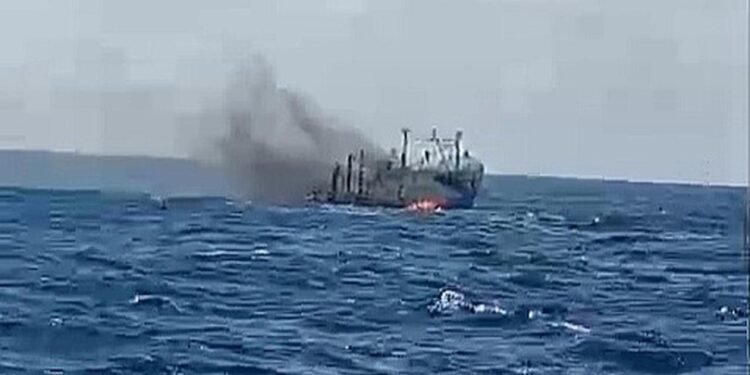 Kapal Nelayan Muara Angke Terbakar di Laut Lampung, 8 ABK Hilang