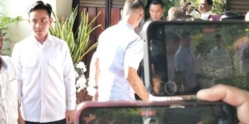 Rp 125 Triliun Dipertaruhkan: Ijazah SMA Gibran Jadi Polemik Nasional