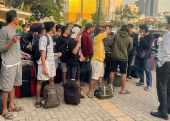 Kemlu Pulangkan Sembilan WNI Korban Penipuan Daring di Kamboja