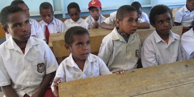 Bukan Sekadar Angka: Wajah Pendidikan Papua yang Terlupakan