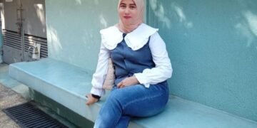 Menukar Rindu dengan Masa Depan: Perjalanan Tunjinah sebagai TKW