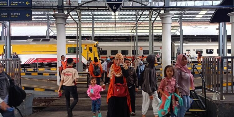 Diskon Liburan 2025/2026: Keringanan Biaya atau Seleksi Digital?