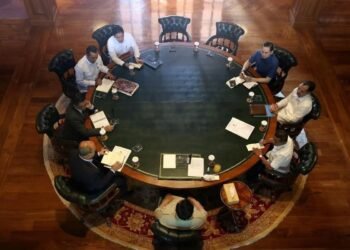 Prabowo Gelar Rapat di Hambalang, Bahas Haji hingga Distribusi BBM