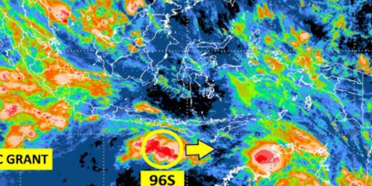 BMKG Waspadai Hujan Lebat hingga Tahun Baru 2026