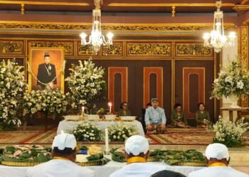 Doa 40 Hari PB XIII Digelar di Keraton Surakarta