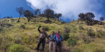 Kronologi Tragis Pendaki Cewek Tewas Disambar Petir di Gunung Merbabu