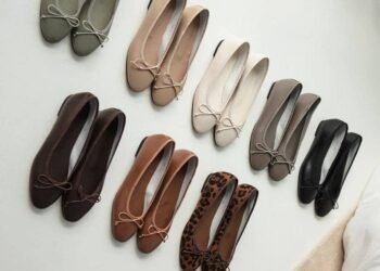 Flat Shoes: Sepatu Datar yang Diam-Diam Mengkudeta High Heels