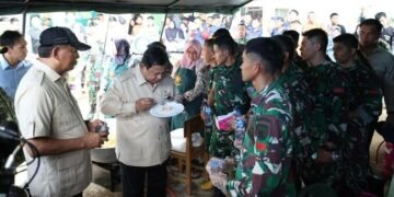 Nasi Goreng di Posko, Janji Negara di Meja Pengungsi