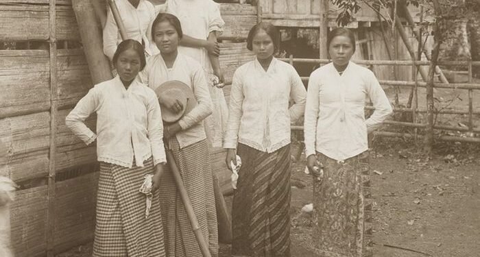 Sarung: Kain Asia yang Melintasi Sejarah dan Budaya