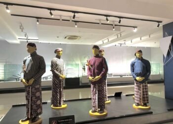 Surjan dan Ingatan yang Tak Mau Padam