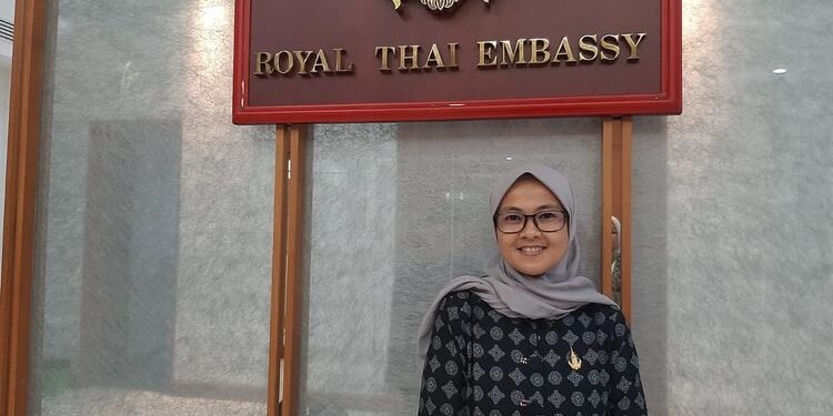 Dari SLB ke Dunia: Dedikasi Ade Putri Sarwendah