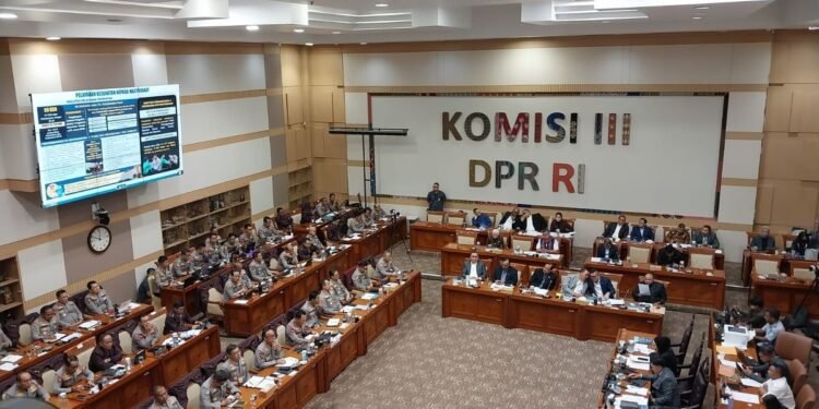 Kapolri Tegaskan Polri di Bawah Presiden, Amanat Reformasi 1998