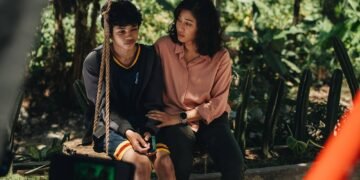 Esok Tanpa Ibu: Saat AI Menjadi Pelukan, Bukan Sekadar Mesin