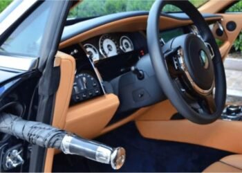 Payung Rolls-Royce: Fitur Unik Mobil Mewah yang Jarang Diketahui