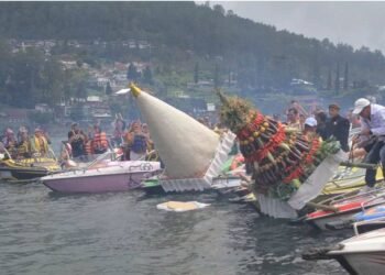 Labuhan Sarangan 2026: Tradisi Jawa dan Arah Pariwisata Berkelanjutan