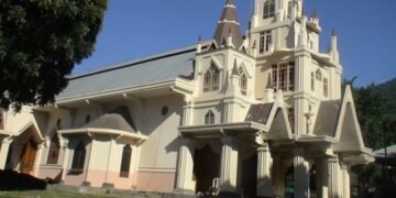 Larantuka: Jejak Kerajaan Katolik di Timur Nusantara