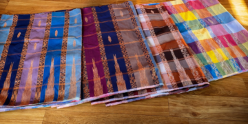 Ketukan Kayu, Ingatan Leluhur: Tenun Macanang yang Menolak Usang