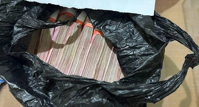 Dari Desa ke Karung: Jejak Uang Korupsi Bupati Pati