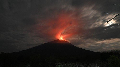 Gunung Ile Lewotolok Kembali Erupsi, Warga Diminta Waspada