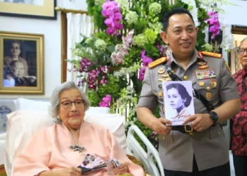 Eyang Meri, Istri Mantan Kapolri Hoegeng, Wafat di Usia 100 Tahun
