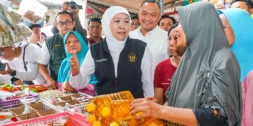 Jelang Ramadhan, Harga Mulai Naik: Khofifah Genjot Suplai Telur dan MinyaKita