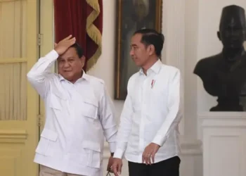 Prabowo di Bawah Bayang-Bayang Jokowi?