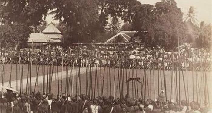 Rampogan Pertunjukan Berdarah yang Membuat Belanda Tak Sadar Sedang Disindir