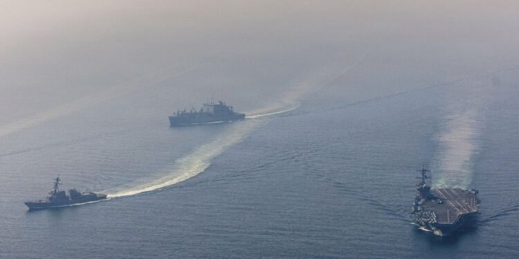 Dua Kapal Induk AS Bergerak ke Timur Tengah, Ketegangan Iran Meningkat