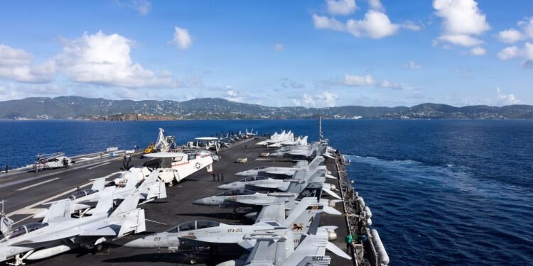 Pengerahan Militer AS di Timur Tengah Meningkat di Tengah Diplomasi dengan Iran