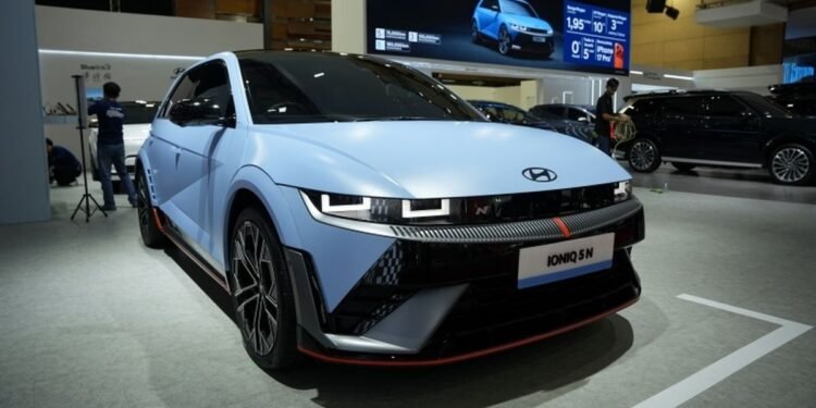 Bukan Cuma Tren, EV Kini Jadi Bagian Gaya Hidup Modern