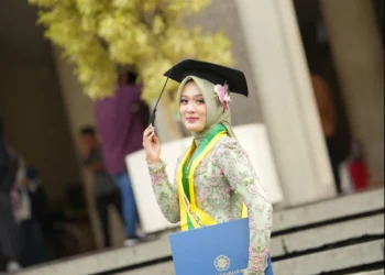 22 Tahun, Wisudawan Terbaik: Rahasia Zufa Menjadi Satu-satunya IPK 4,00