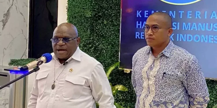 Pigai Koreksi Pernyataan Mahfud MD soal Hak Asasi dan MBG