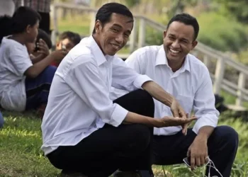 Hoaks! Klaim Anies Gugat Jokowi dan Rektor UGM Tak Berdasar